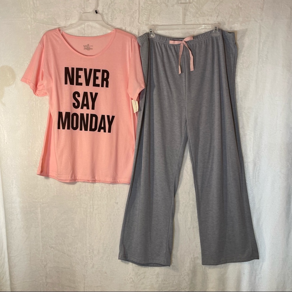 NWT - Womens Matching Outfit, Comfy Lounge Wear Set - Short Sleeve Shirt & Pants